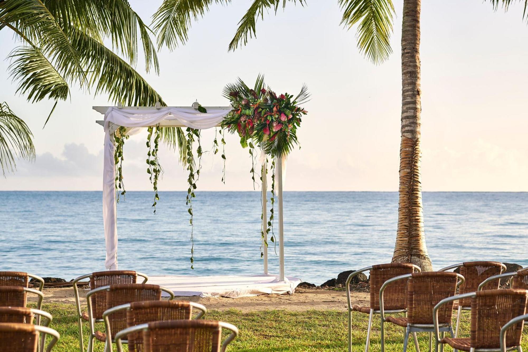 Sheraton Samoa Beach Resort Mulifanua Extérieur photo