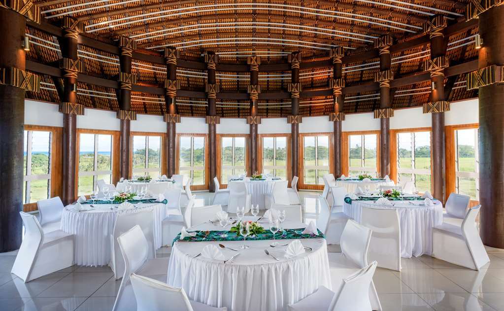 Sheraton Samoa Beach Resort Mulifanua Extérieur photo
